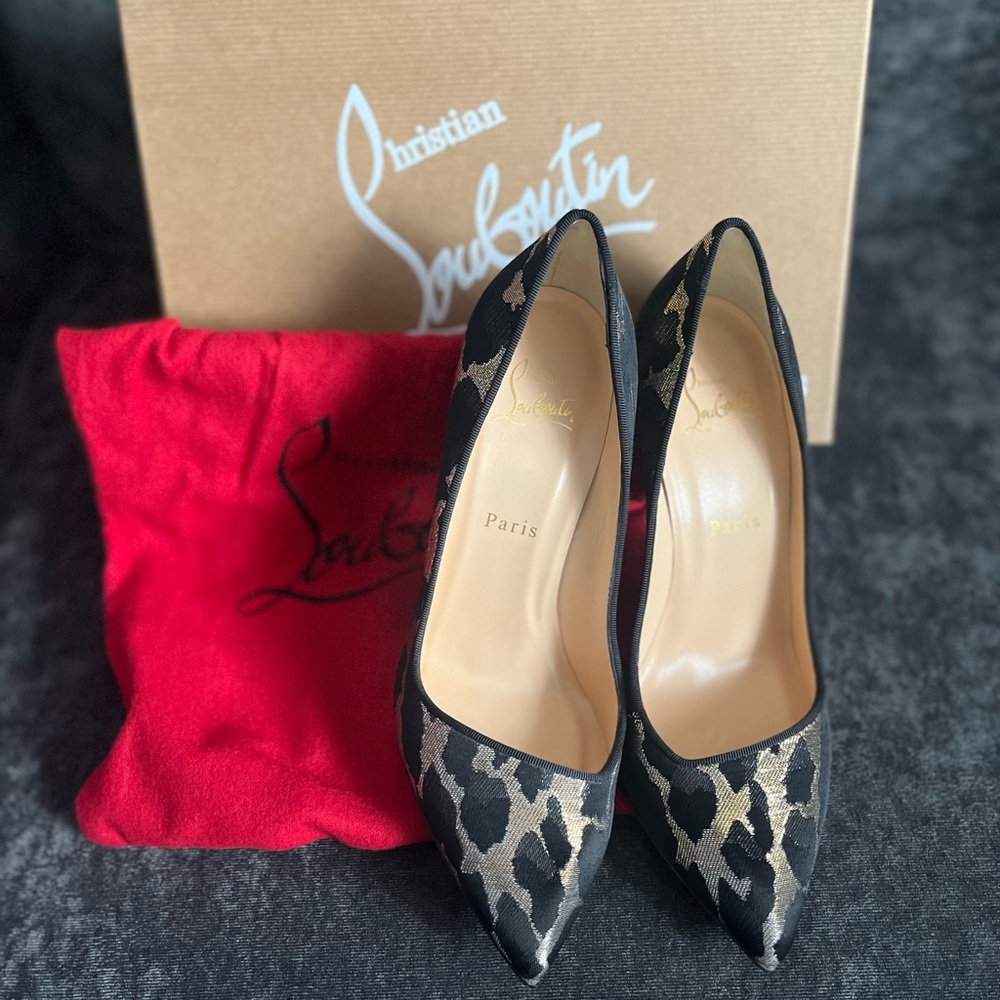 Brand new Christian Louboutin Corneille 100
